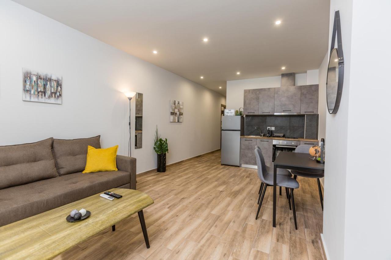 Raise Metro Appartement